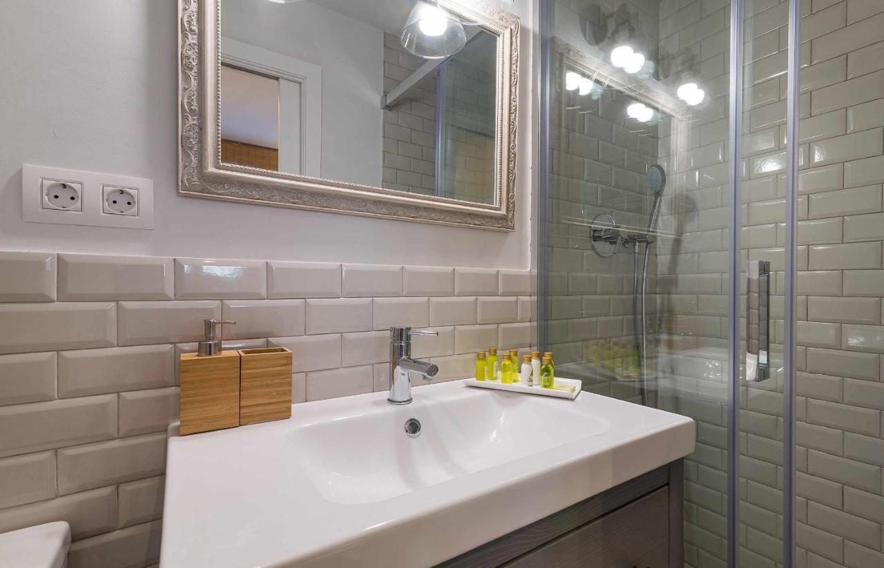 Despierta con la brisa marina en este apartamento de la Costa Brava Calella De Palafrugell Exterior foto