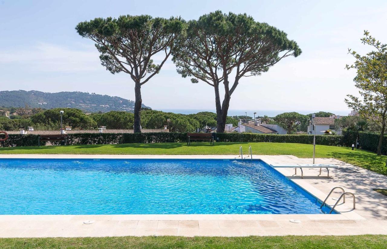 Despierta con la brisa marina en este apartamento de la Costa Brava Calella De Palafrugell Exterior foto